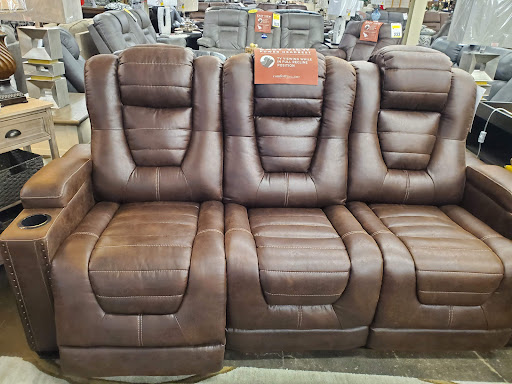 Furniture Store «Total Furniture Warehouse», reviews and photos, 8400 75th St, Kenosha, WI 53142, USA