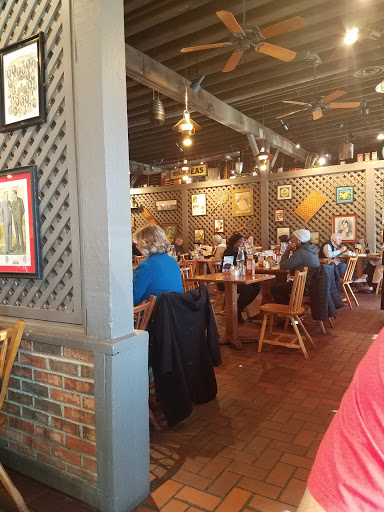 American Restaurant «Cracker Barrel Old Country Store», reviews and photos, 6175 McDonough Dr NW, Norcross, GA 30093, USA