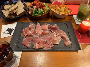 Photo n°151 de Restaurant espagnol Les Piétons tapas bar à Paris ()