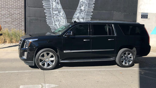 Emerald Luxury Transportation - Limo & Car Service