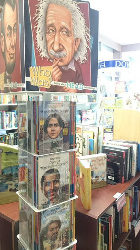 Book Store «Learned Owl Book Shop», reviews and photos, 204 N Main St, Hudson, OH 44236, USA