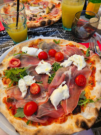 Plats et boissons du Pizzeria Pizza Vesuvio Menton - n°1