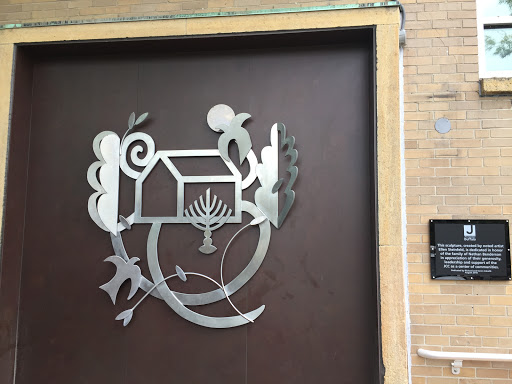 Community Center «Jewish Community Center of Greater Buffalo- Holland Family Building», reviews and photos, 787 Delaware Ave, Buffalo, NY 14209, USA