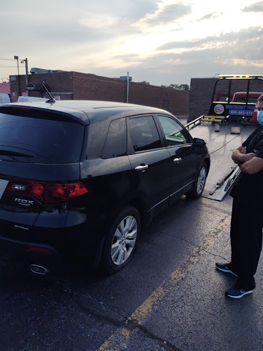 Tire Shop «Discount Tire», reviews and photos, 5505 South La Grange Road, Countryside, IL 60525, USA