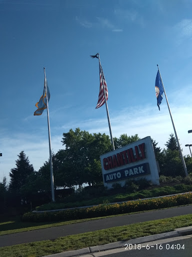 Kia Dealer «Ourisman Kia», reviews and photos, 4105 Auto Park Cir, Chantilly, VA 20151, USA