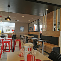 Atmosphère du Restaurant KFC Charleville-Mézières à Charleville-Mézières - n°5