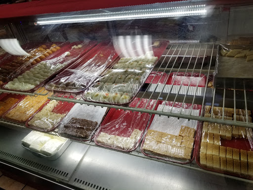 Indian Restaurant «Aangan Sweets & Catering», reviews and photos, 9020 Sutton Pl, Hamilton, OH 45011, USA