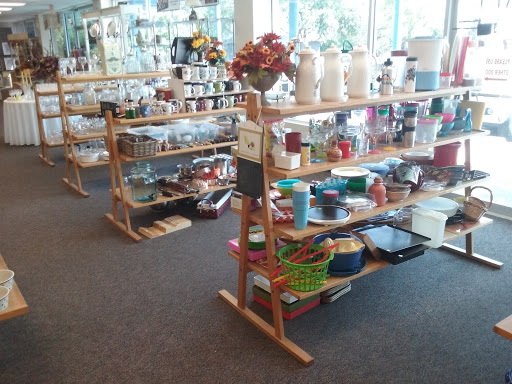 Thrift Store «Assistance League of Austin», reviews and photos, 4901 Burnet Rd, Austin, TX 78756, USA