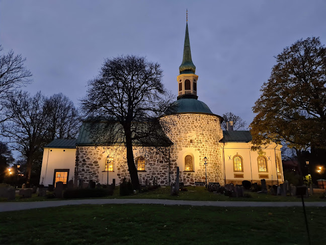 Kommentarer och recensioner om Bromma kyrka