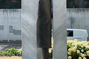 Jean Moulin Memorial image