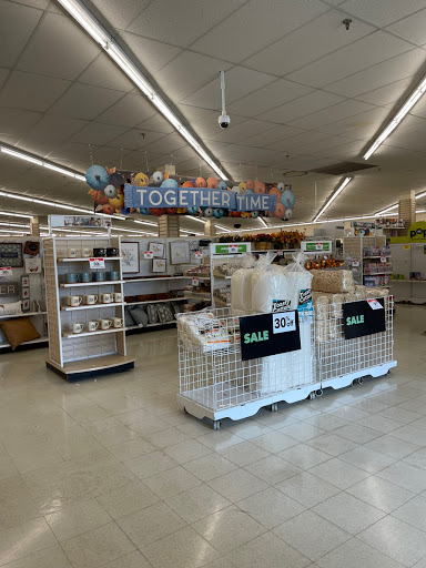 Fabric Store «Jo-Ann Fabrics and Crafts», reviews and photos, 2064 Woodbury Ave #302, Newington, NH 03801, USA