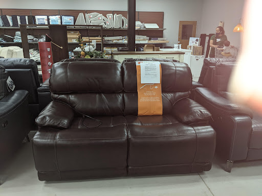 Thrift Store «A Better Way Bargains», reviews and photos, 320 Dividend Dr, Peachtree City, GA 30269, USA