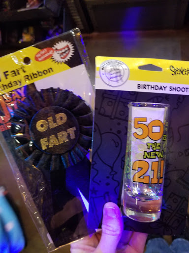 Gift Shop «SPENCER GIFTS», reviews and photos, 180 W Hillcrest Dr, Thousand Oaks, CA 91360, USA