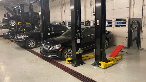 Auto Repair Shop «Advanced Auto Sports», reviews and photos, 38410 Grand River Ave Unit G, Farmington Hills, MI 48335, USA