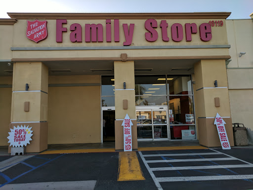 Thrift Store «Salvation Army Family Store and Donation Center», reviews and photos