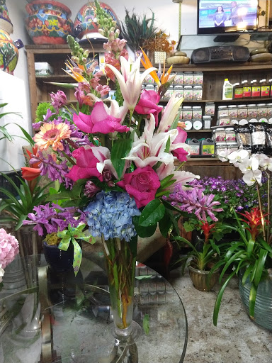 Florist «Tanglewood Flowers & Garden», reviews and photos, 5518 Dolores St, Houston, TX 77056, USA