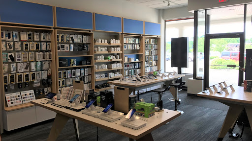 Cell Phone Store «AT&T», reviews and photos, 100 Main St N #2, Southbury, CT 06488, USA