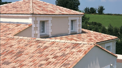 Lançon fays couvreur maçon ravalement demoussage toiture à La Fare-les-Oliviers