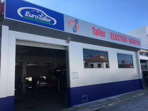 Taller electromartin en La Luisiana, Sevilla