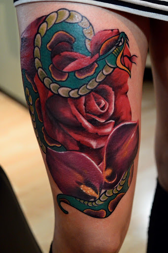 Explore quarter sleeve tattoo ideas for women, creative tattoo ideas in Chicago, available at Master Craft Tattoo Co.