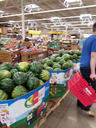 Grocery Store «Hy-Vee», reviews and photos, 6150 Egan Dr, Savage, MN 55378, USA