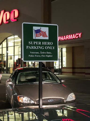 Hy-Vee Grocery Store image 7