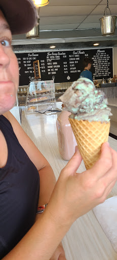 Ice Cream Shop «The Milk Pail», reviews and photos, 36 W Marshall St, Rice Lake, WI 54868, USA