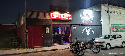 Blackdog garage