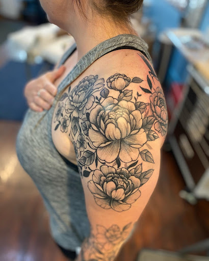 Tattoo Shop «Gem City Tattoo Club», reviews and photos, 436 E 5th St, Dayton, OH 45402, USA