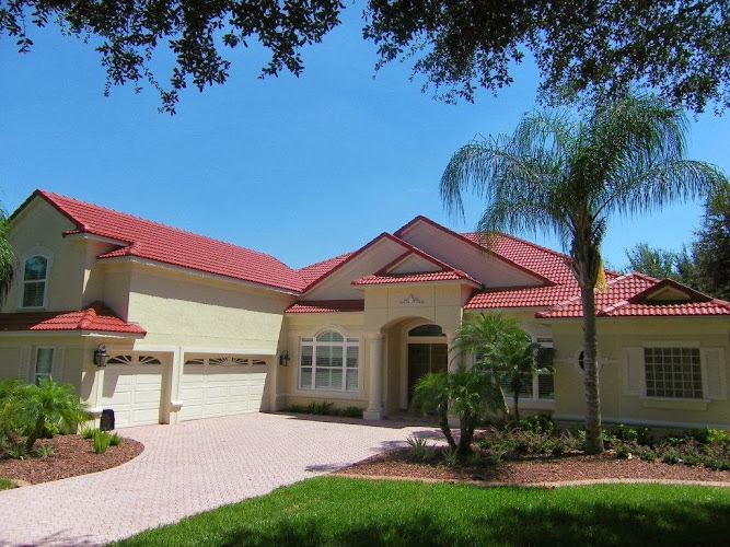 J&M Contractors - Roofing Contractor in Lake Worth Beach, Florida