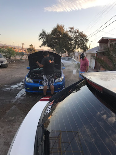Opiniones de Lavados de vehículos race wash arica en Arica - Servicio de lavado de coches