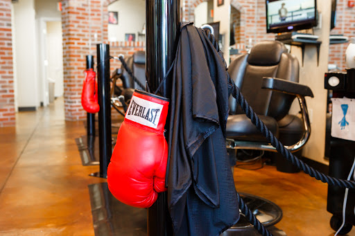 Barber Shop «Knockouts Haircuts For Men», reviews and photos, 4964 Main St, Kansas City, MO 64112, USA