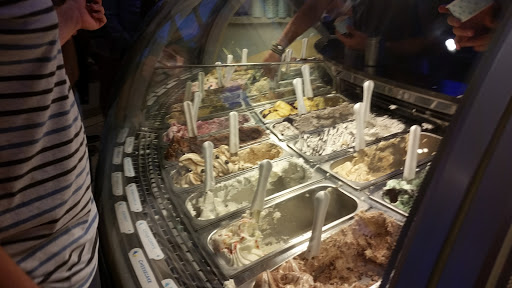 Ice Cream Shop «Frost Gelato - Highland Park», reviews and photos, 617 Central Ave, Highland Park, IL 60035, USA