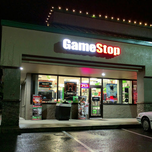 GameStop, 5500 Olympic Dr NW, Gig Harbor, WA 98335, USA, 