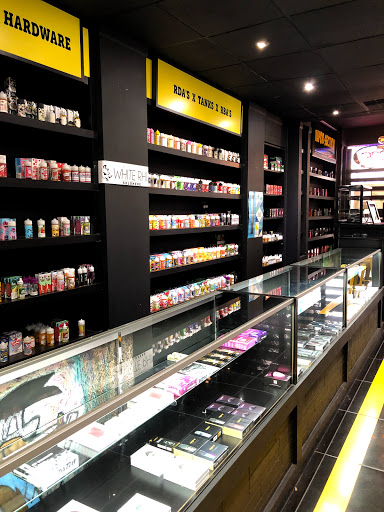 The Cloud Co. Smoke And Vape Shop, 14415 Blanco Rd #100, San Antonio, TX 78216, USA, 