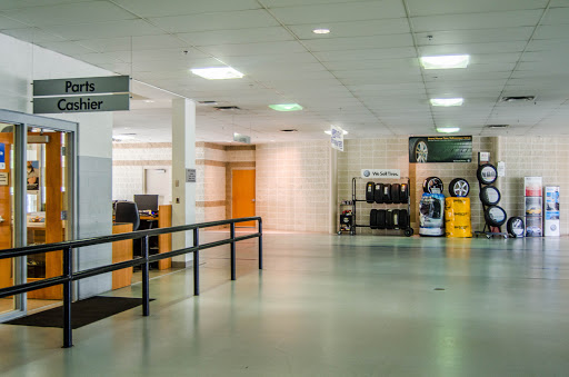 Used Car Dealer «King Volkswagen», reviews and photos, 979 N Frederick Ave, Gaithersburg, MD 20879, USA