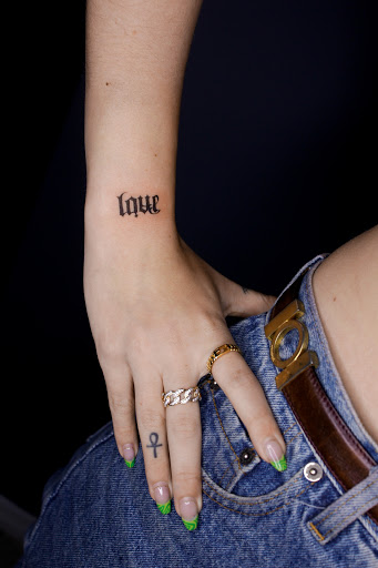 Explore collar bone tattoo ideas for women, creative tattoo ideas in New York, available at UPLIFT TATTOO & PIERCING NYC