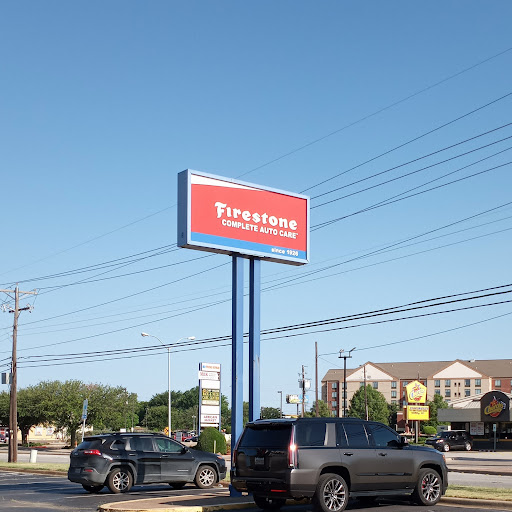 Tire Shop «Firestone Complete Auto Care», reviews and photos, 3720 W Camp Wisdom Rd, Dallas, TX 75237, USA