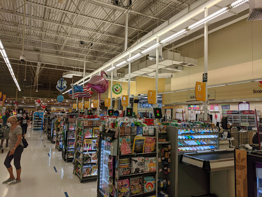 Grocery Store «Stop & Shop», reviews and photos, 625 Paterson Ave, Carlstadt, NJ 07072, USA