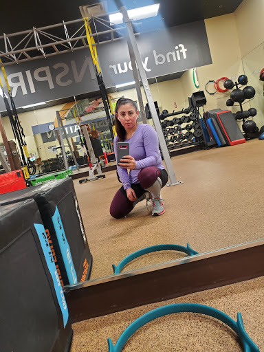 Gym «24 Hour Fitness», reviews and photos, 1675 Sunrise Hwy, Bay Shore, NY 11706, USA