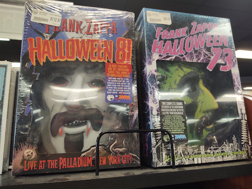 Record Store «Bull Moose», reviews and photos, 456 Payne Rd, Scarborough, ME 04074, USA