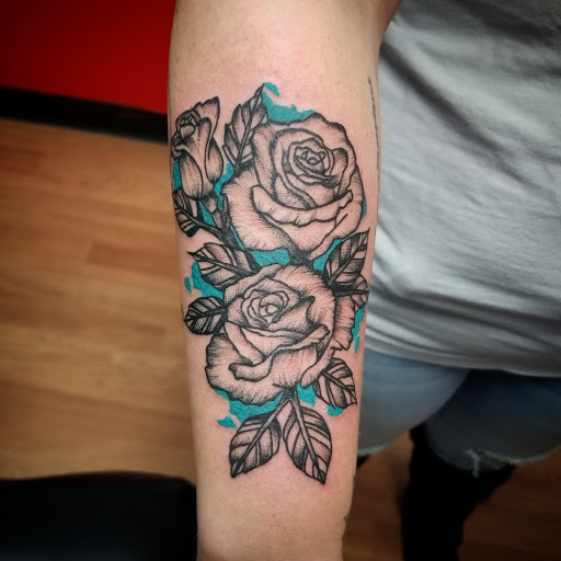 Tattoo Shop «Revolution Tattoos», reviews and photos, 410 Dinah Shore Blvd, Winchester, TN 37398, USA