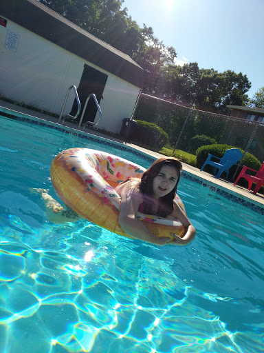 Shopping Mall «Hudson Mall Shopping Center», reviews and photos, 77 Derry Rd, Hudson, NH 03051, USA