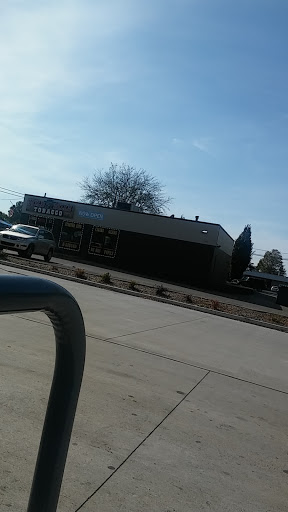 Vaporizer Store «Wild Bills Tobacco», reviews and photos, 205 E Columbia Ave, Battle Creek, MI 49015, USA