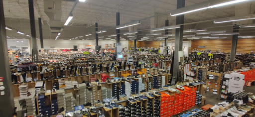 Shoe Store «DSW Designer Shoe Warehouse», reviews and photos, 300 Commons Way, Bridgewater, NJ 08807, USA