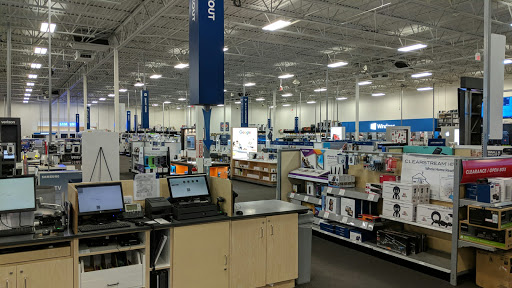 Electronics Store «Best Buy», reviews and photos, 50400 Waterside Dr, Chesterfield, MI 48051, USA
