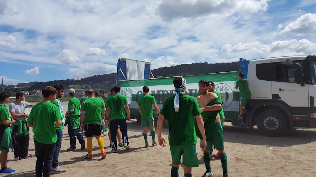 Avaliações doCampo de Futebol Leões Da Serra F.C. de Airó em Vila Nova de Gaia - Campo de futebol