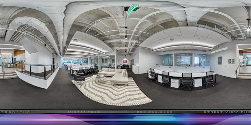 Erik Brown - Compass Real Estate Agent in Beverly Hills, CA image