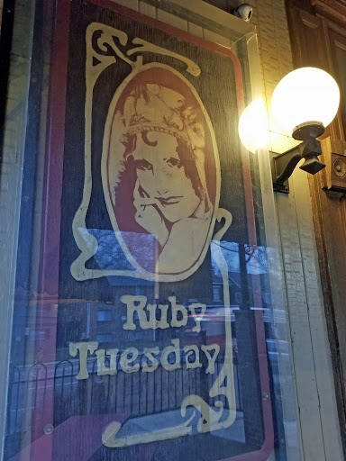 Live Music Venue «Ruby Tuesday», reviews and photos, 1978 Summit St, Columbus, OH 43201, USA