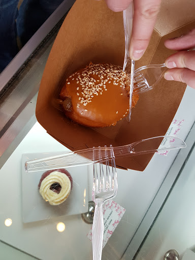 Donut Shop «Glazed Donut Works», reviews and photos, 2644 Elm St, Dallas, TX 75226, USA